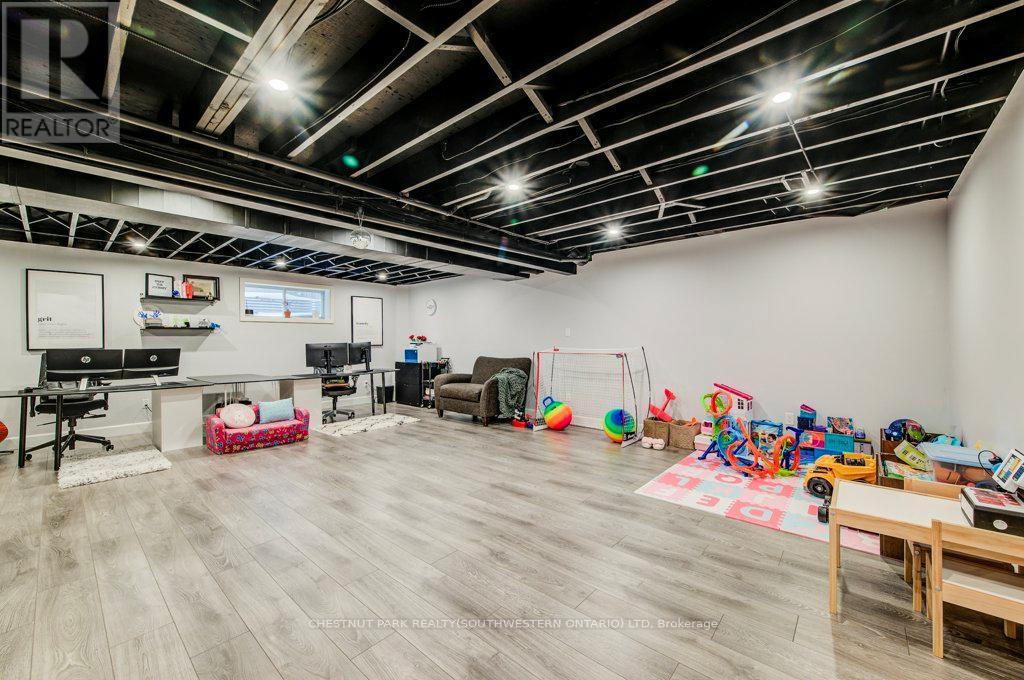 58 Eden Oak Trail, Kitchener, ON - Indoor