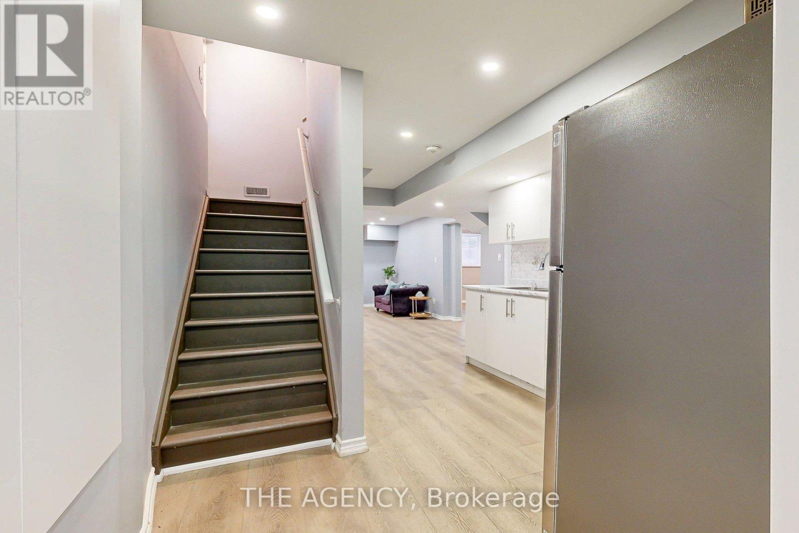 229 Andrews Trail, Milton, ON - Indoor Photo Showing Other Room