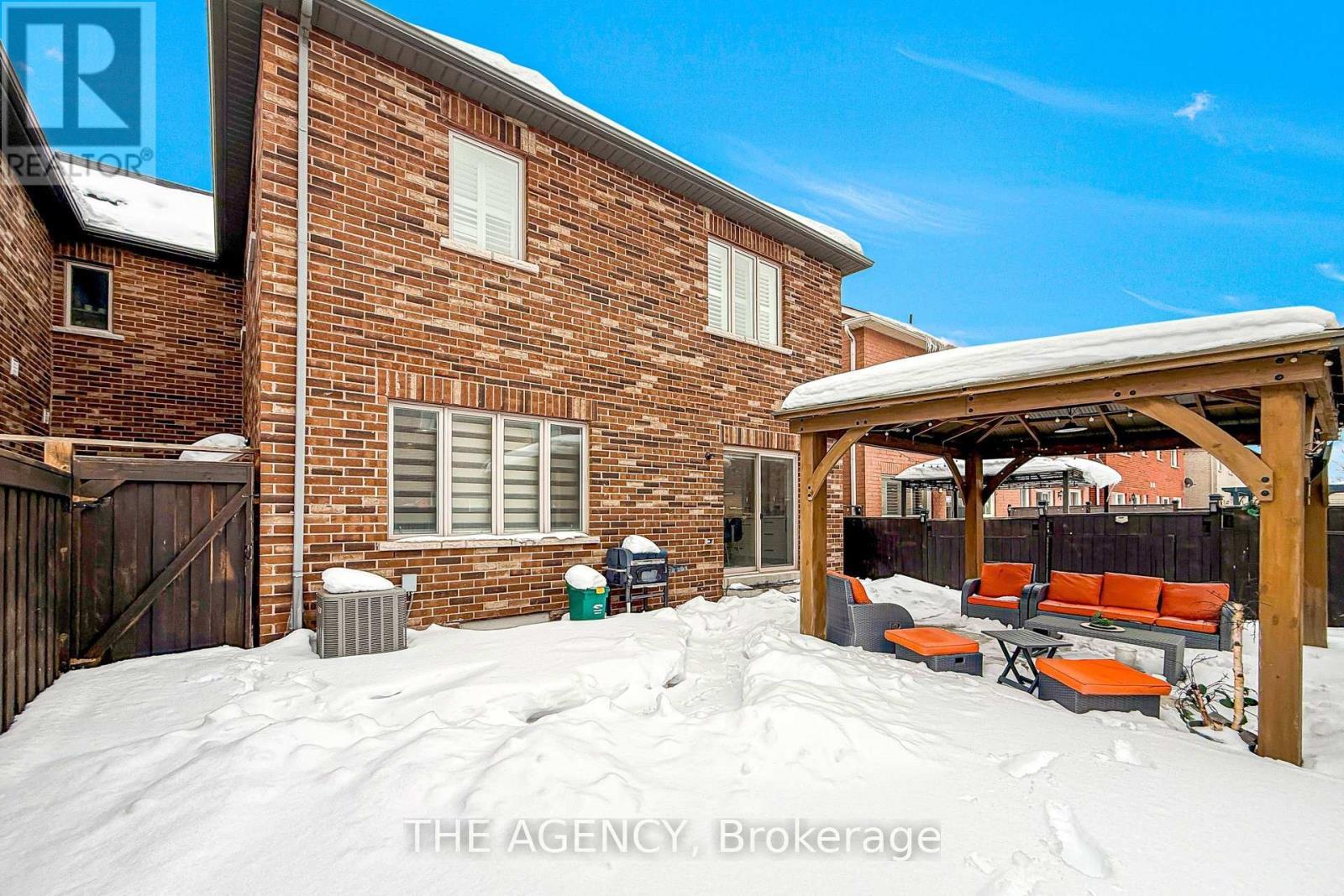 229 Andrews Trail, Milton, ON - Outdoor