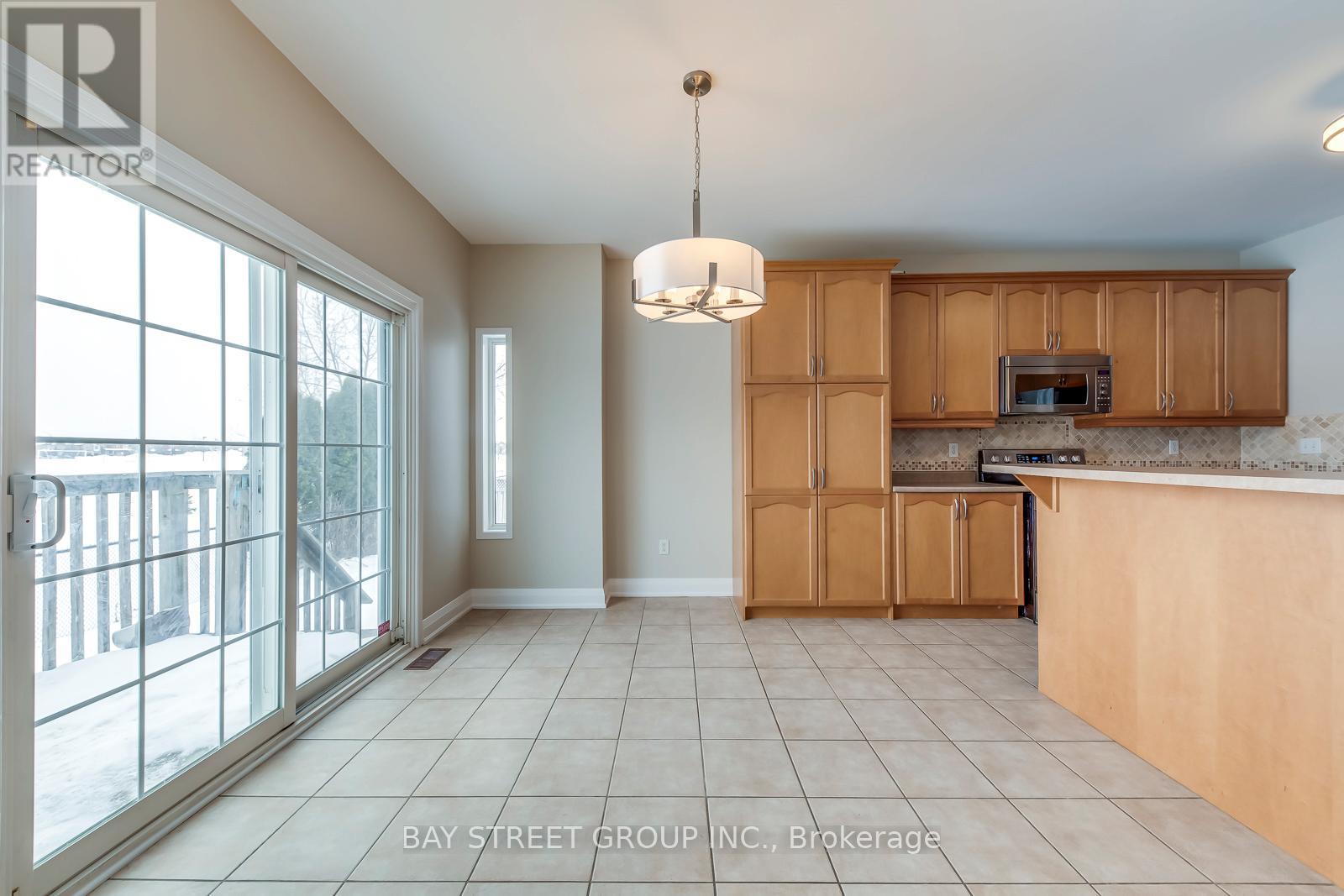 3581 Jorie Crescent, Mississauga, ON - Indoor Photo Showing Kitchen