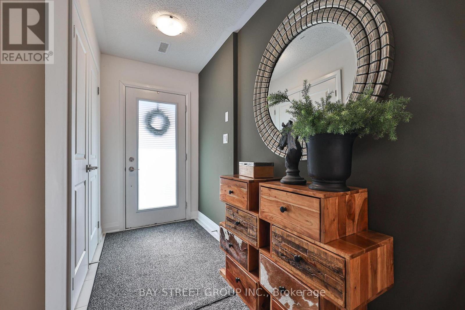 75 Windtree Way, Halton Hills, ON - Indoor Photo Showing Other Room