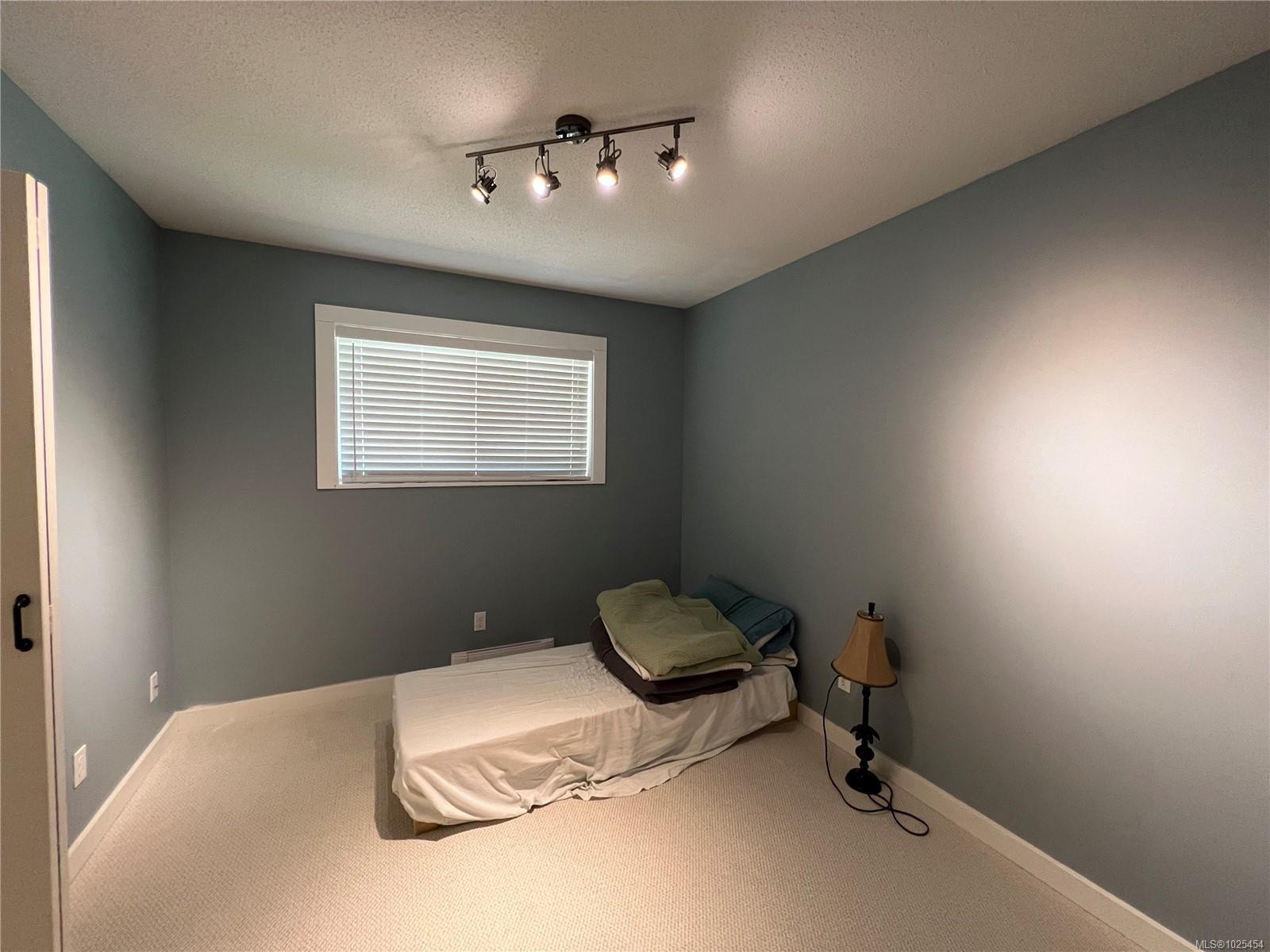 492 Cedar Cres, Gold River, BC