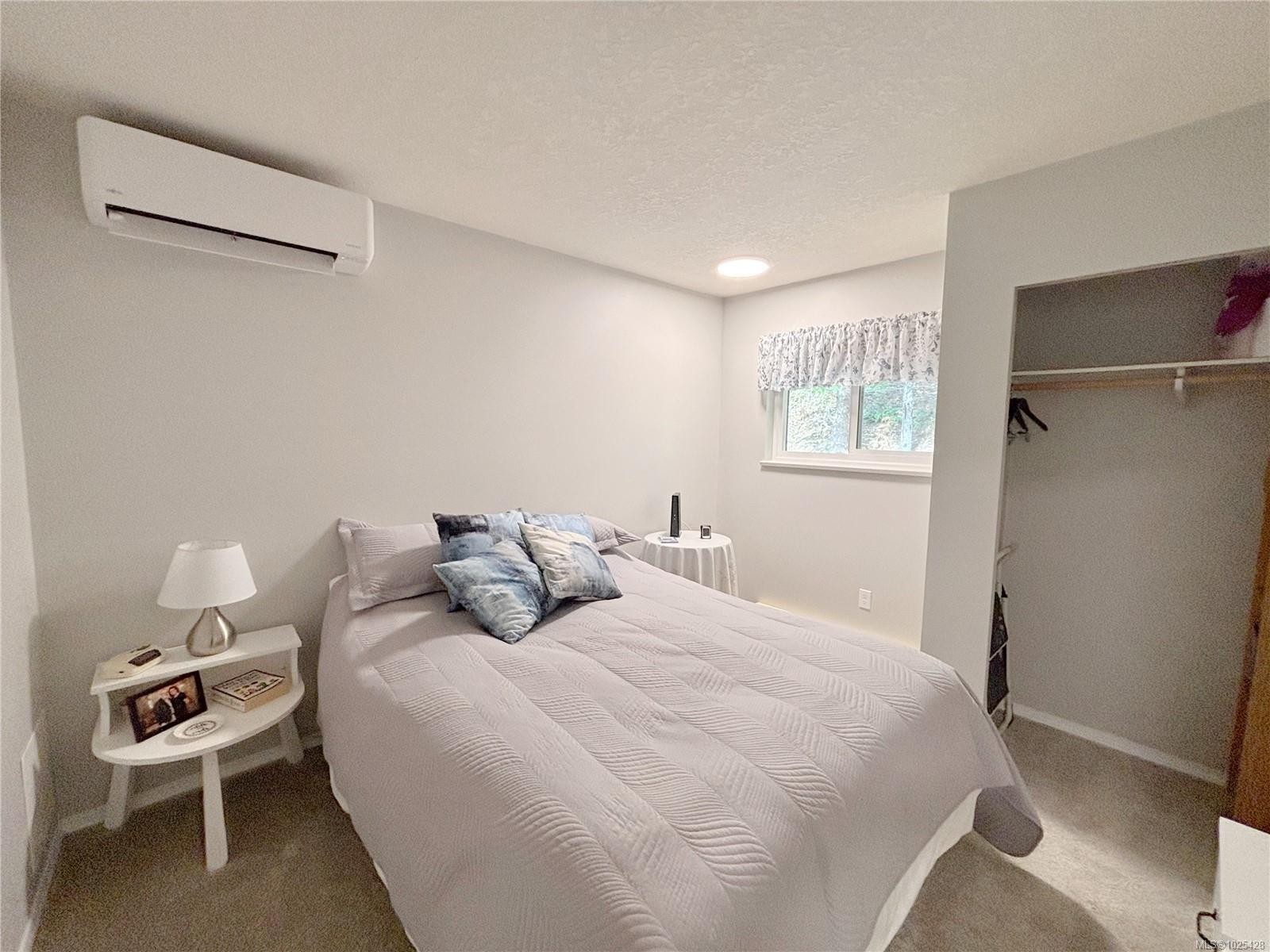 419 Donner Dr, Gold River, BC