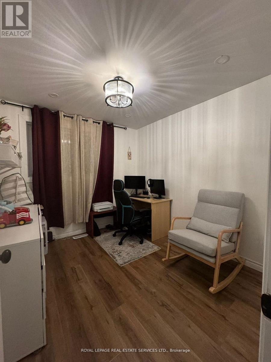 30 Obermeyer Drive, Kitchener, ON - Indoor