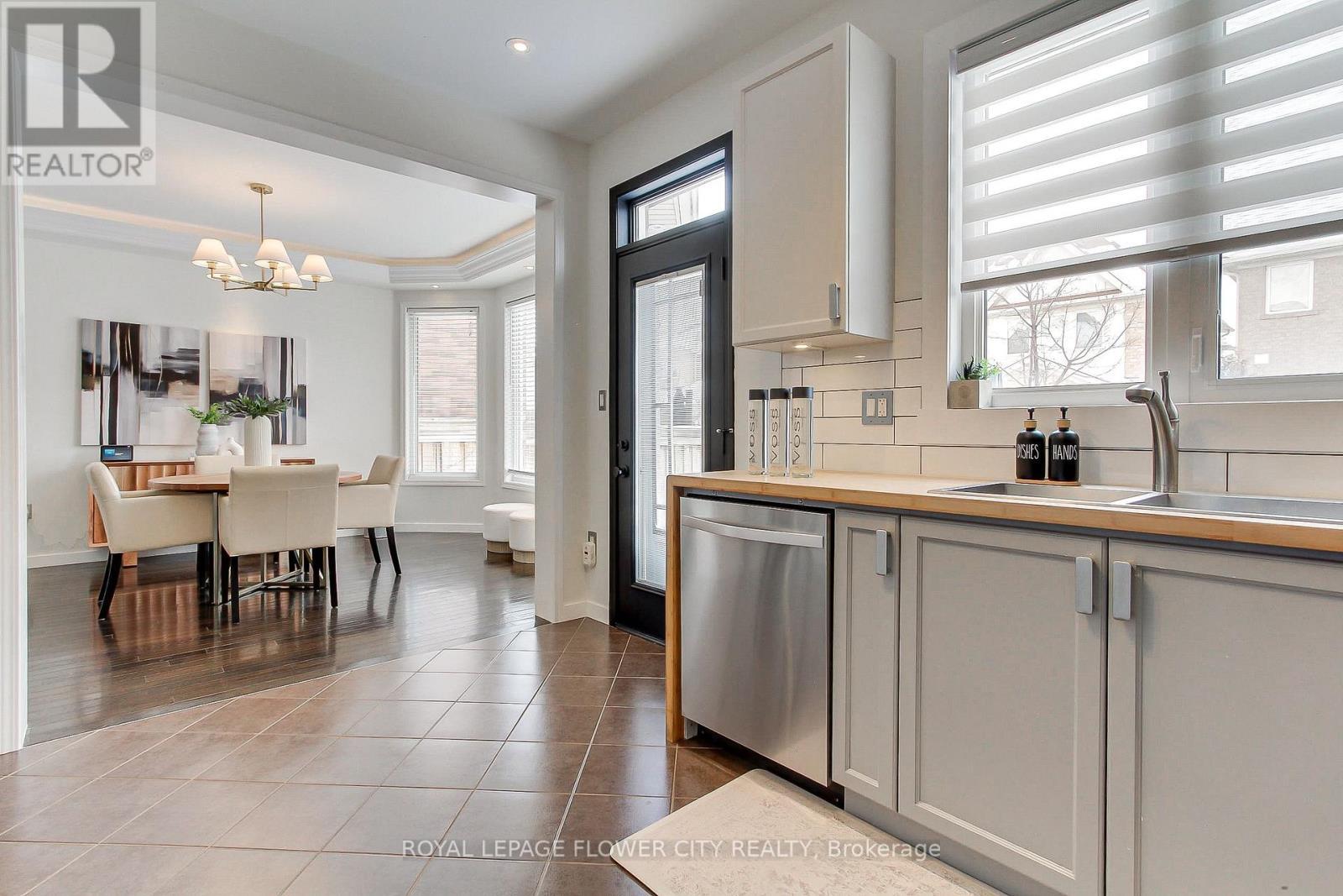 917 Mctrach Crescent, Milton, ON - Indoor