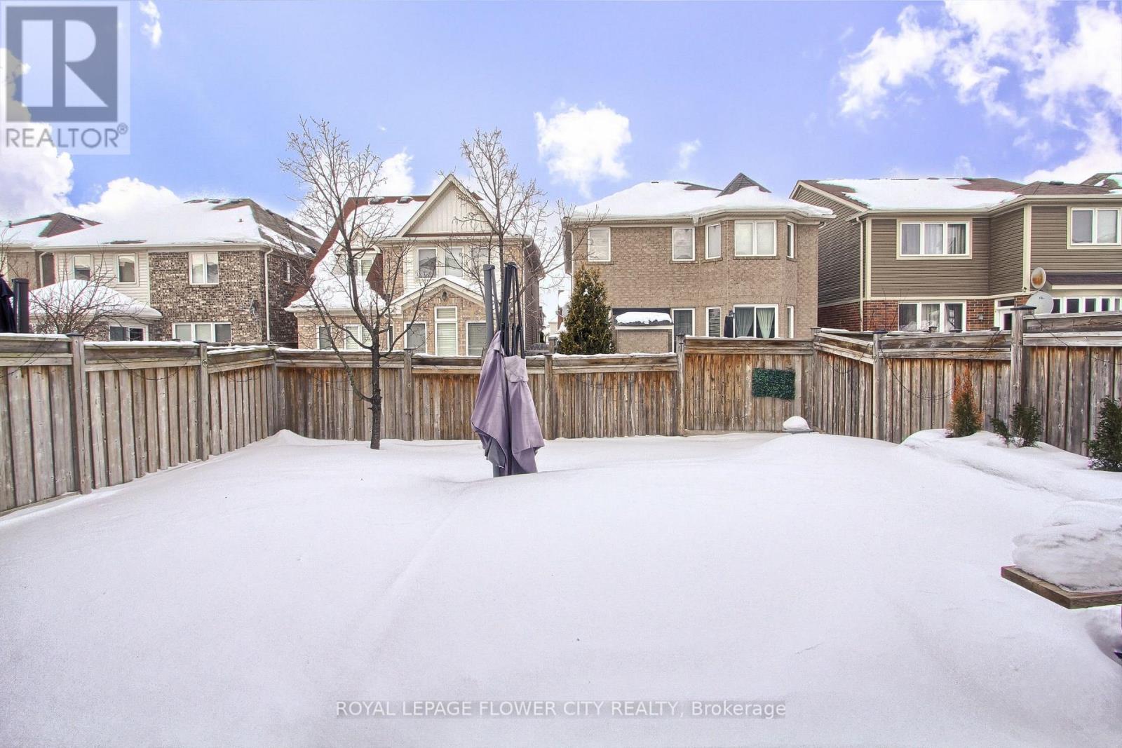 917 Mctrach Crescent, Milton, ON - Outdoor With Deck Patio Veranda