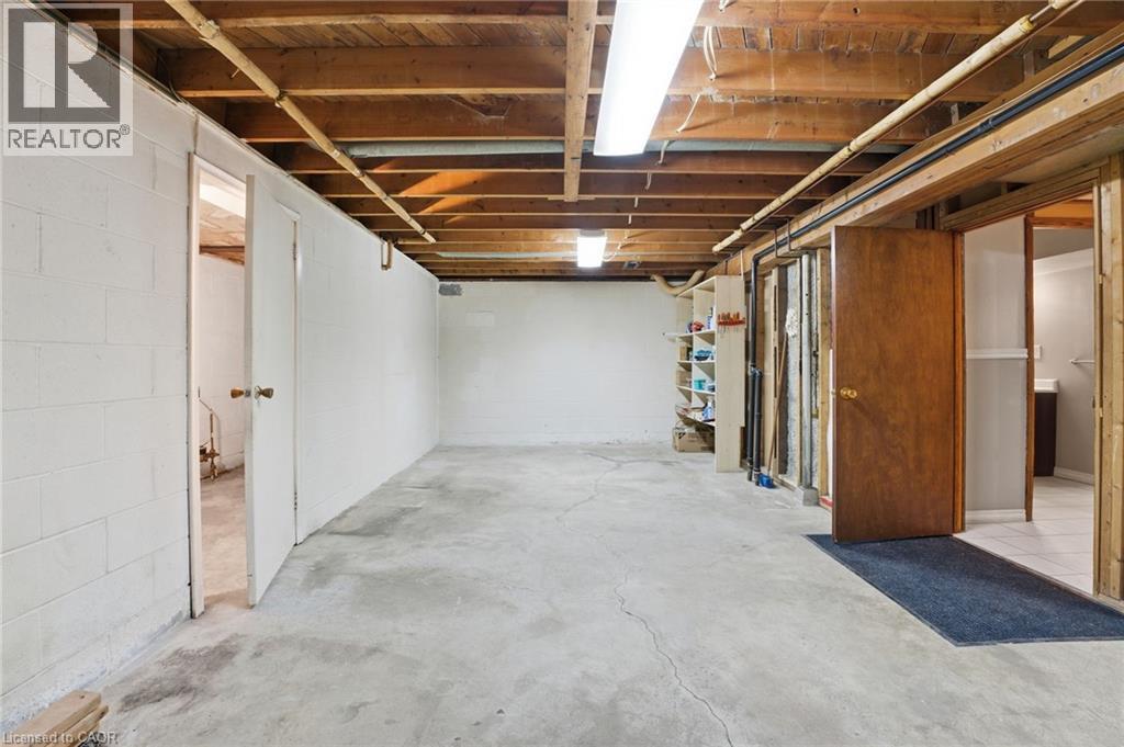 156 Kentley Drive, Hamilton, ON - Indoor Photo Showing Basement