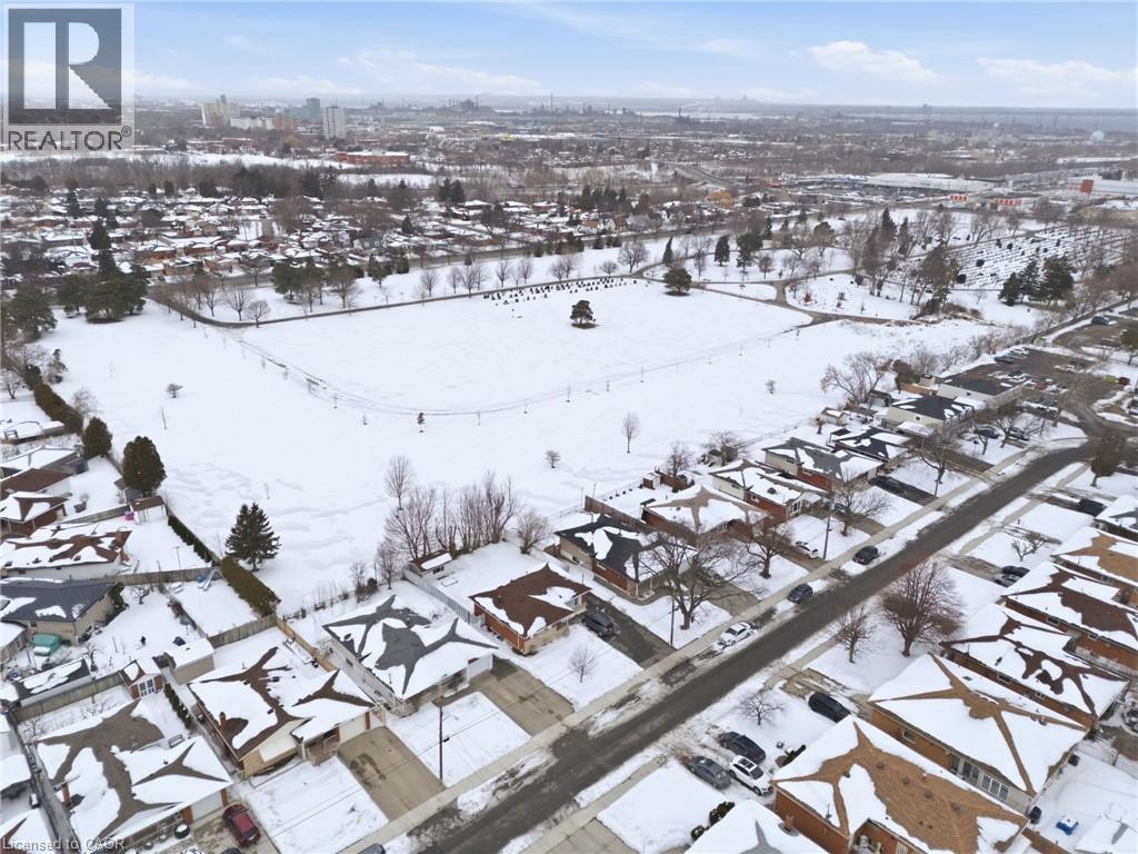 156 Kentley Drive, Hamilton, ON - Outdoor With View