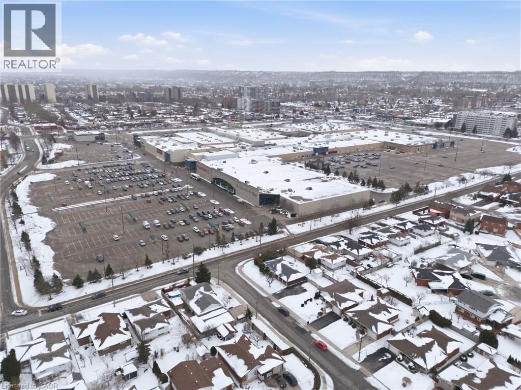 156 Kentley Drive, Hamilton, ON - Outdoor With View