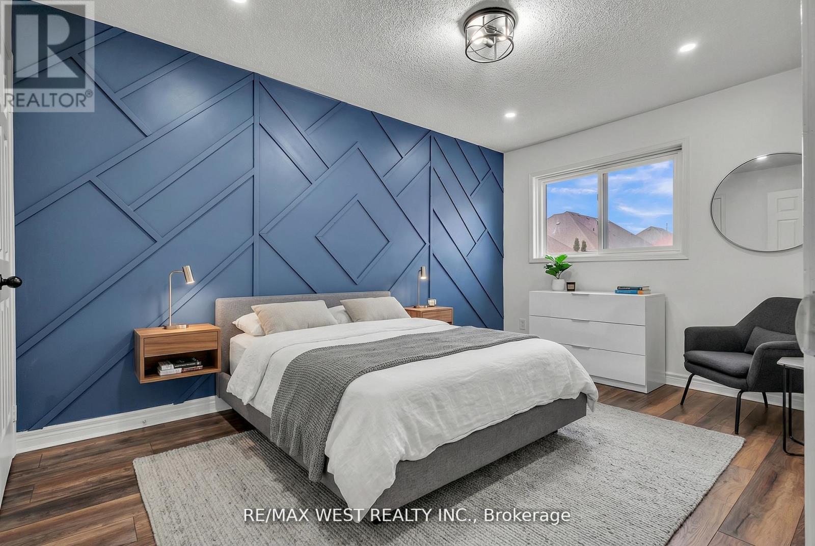3865 Allcroft Road, Mississauga, ON - Indoor Photo Showing Bedroom