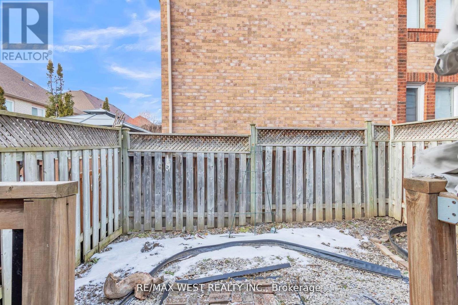 3865 Allcroft Road, Mississauga, ON - Outdoor With Exterior