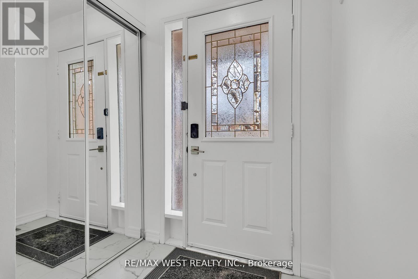 3865 Allcroft Road, Mississauga, ON - Indoor Photo Showing Other Room