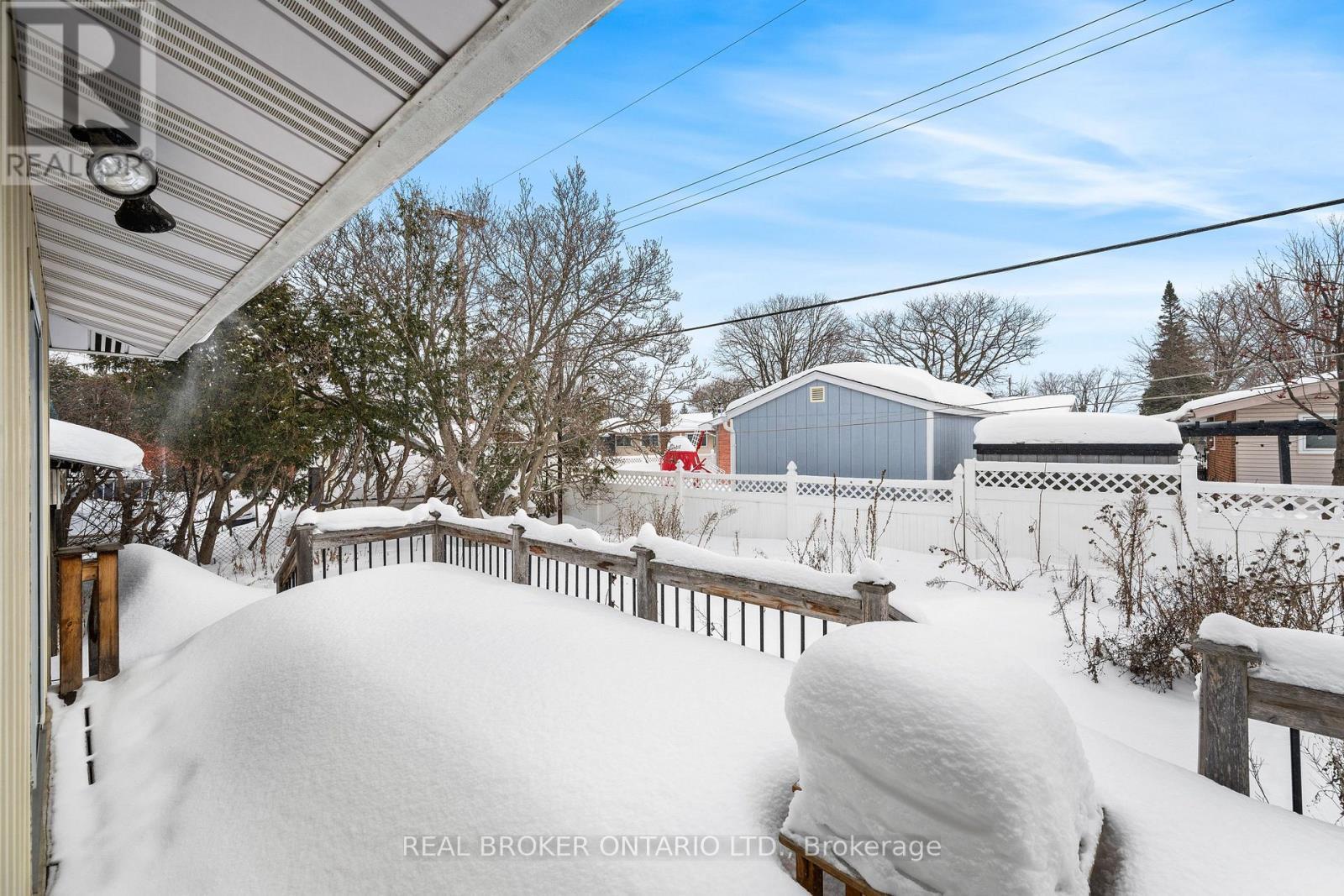 2414 Joliffe Street, Ottawa, ON - Outdoor