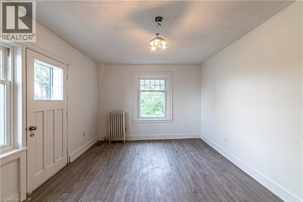 68 Arkledun Avenue, Hamilton, ON - Indoor Photo Showing Other Room