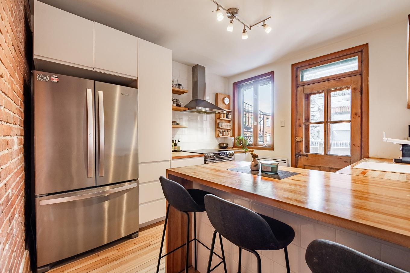 Kitchen - 1355 Av. Ducharme, Montréal (Outremont), QC - Indoor Photo Showing Kitchen