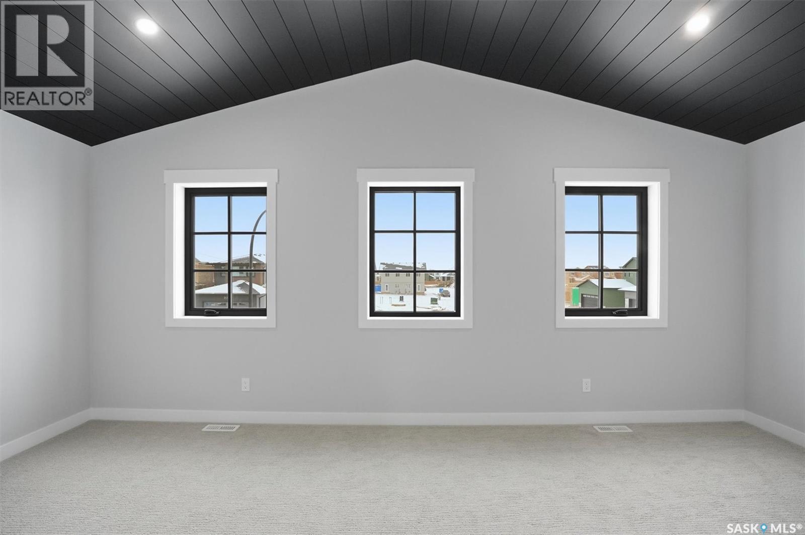 166 Cockroft Manor, Saskatoon, SK - Indoor Photo Showing Other Room