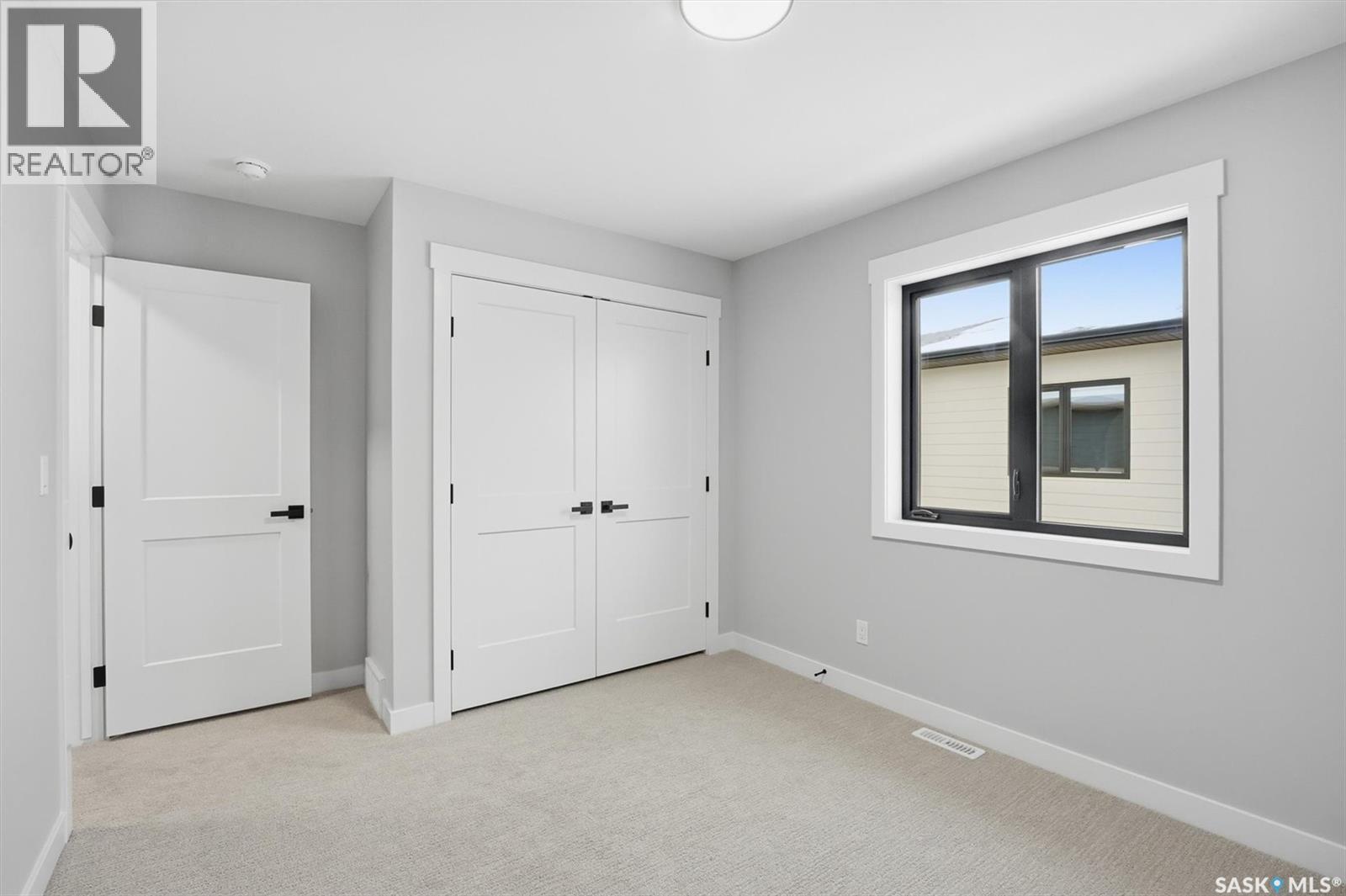 166 Cockroft Manor, Saskatoon, SK - Indoor Photo Showing Other Room