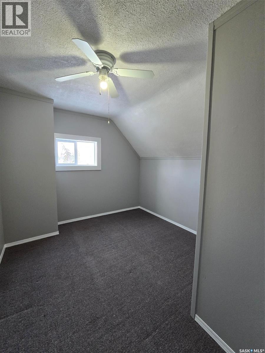 806 Pheasant Street, Grenfell, SK - Indoor Photo Showing Other Room