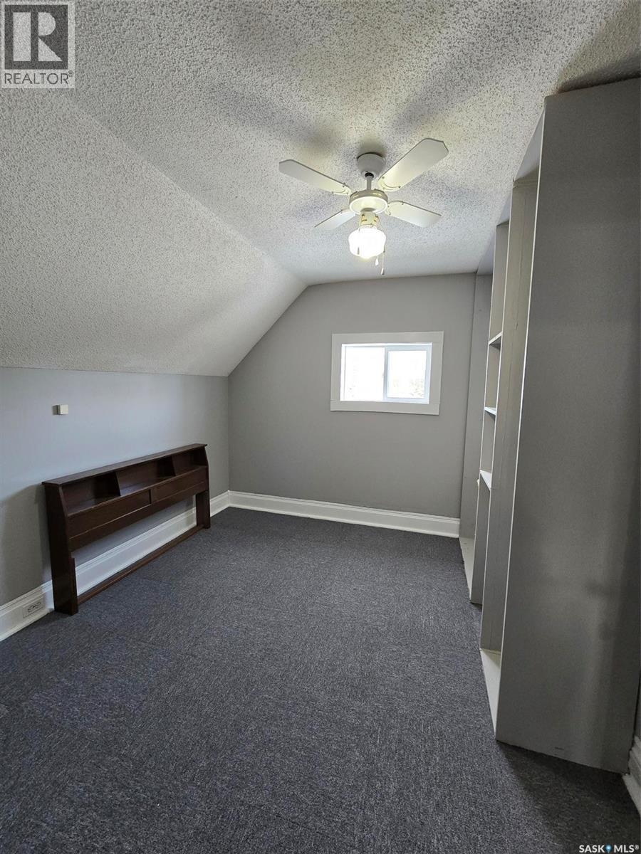 806 Pheasant Street, Grenfell, SK - Indoor Photo Showing Other Room