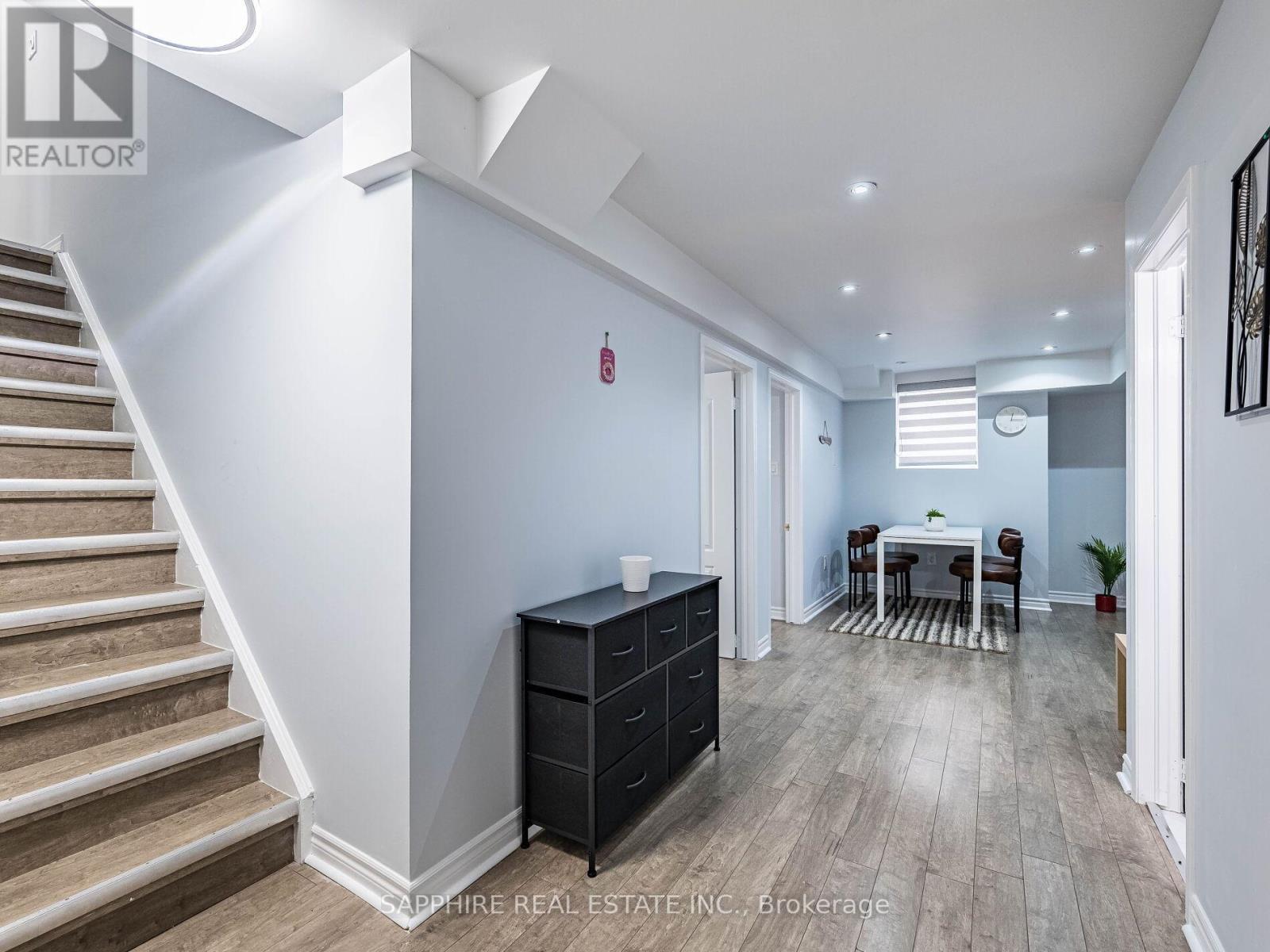 325 Trudeau Drive E, Milton, ON - Indoor Photo Showing Other Room