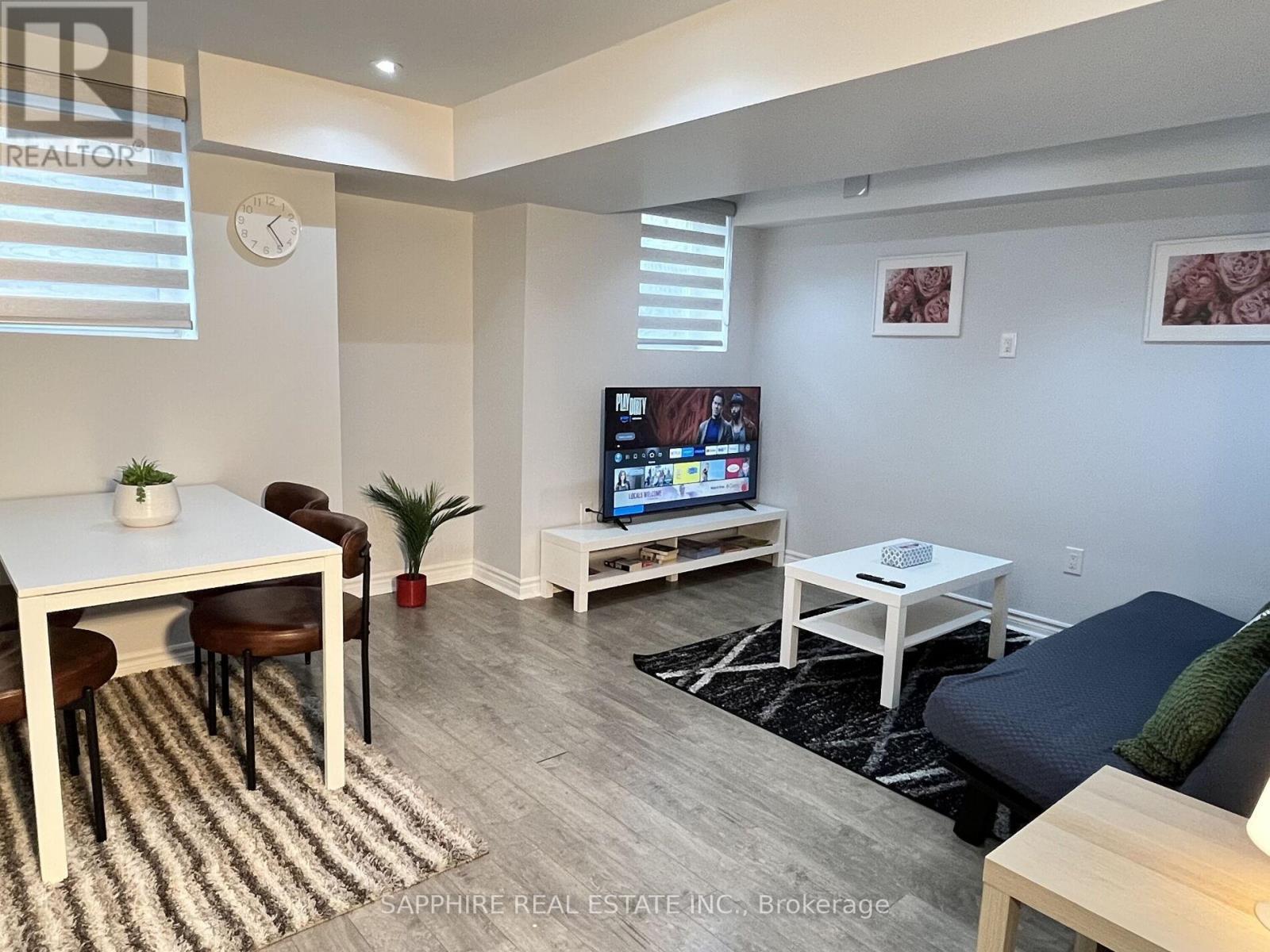 325 Trudeau Drive E, Milton, ON - Indoor