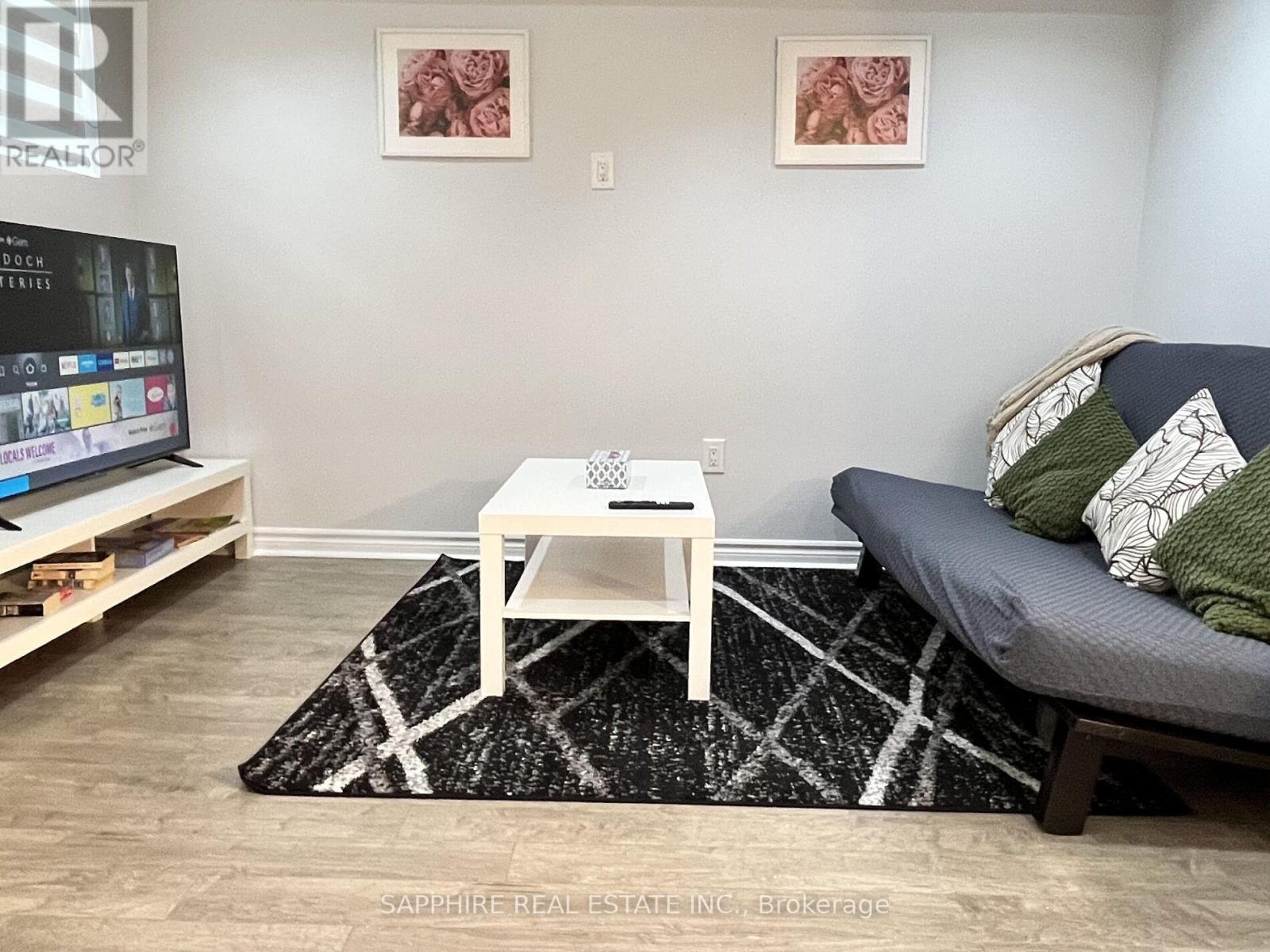 325 Trudeau Drive E, Milton, ON - Indoor