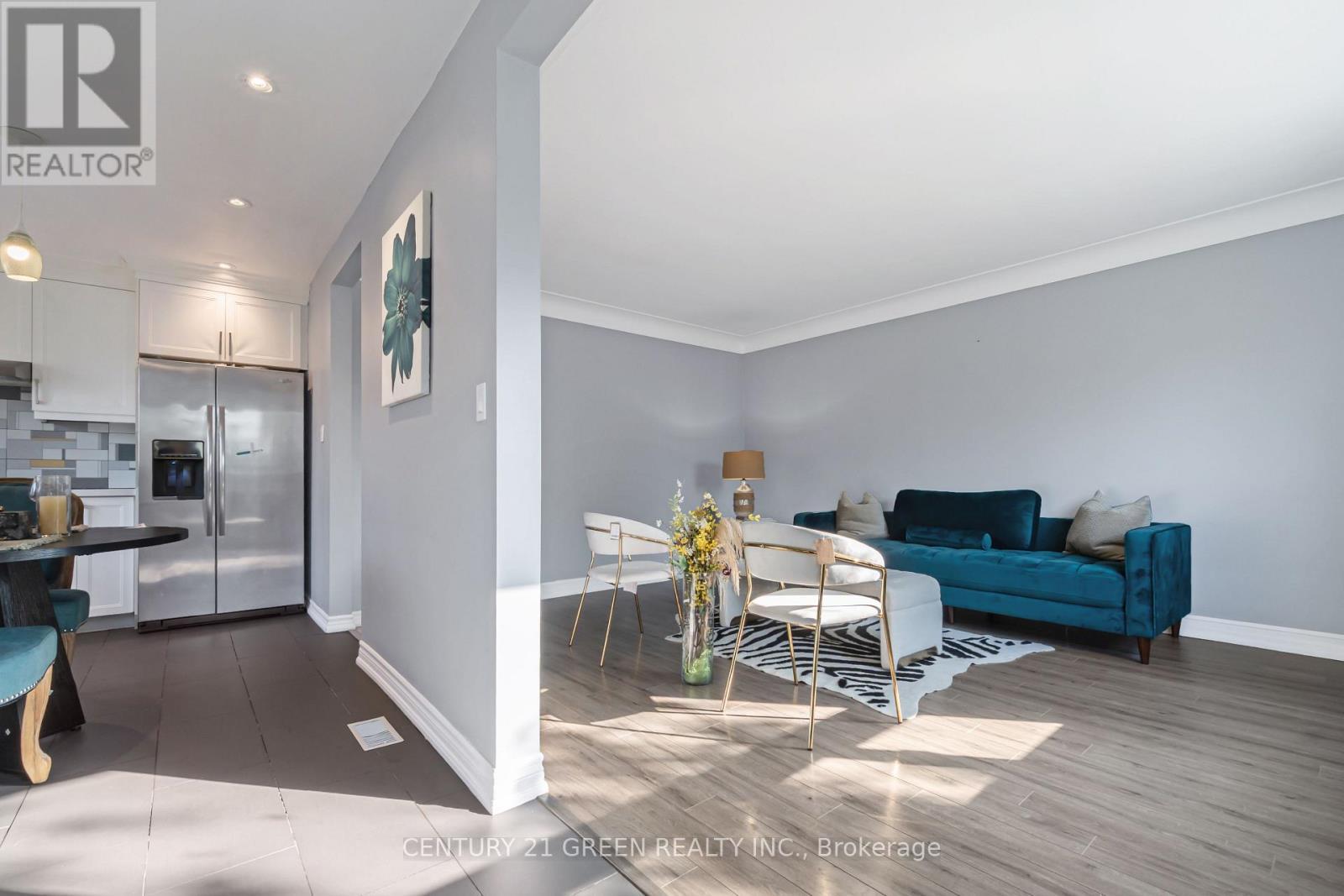 1303 Bunnell Drive, Burlington, ON - Indoor