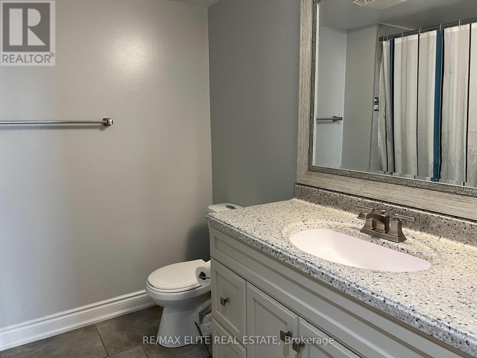 1803 - 4205 Shipp Drive, Mississauga, ON - Indoor Photo Showing Bathroom