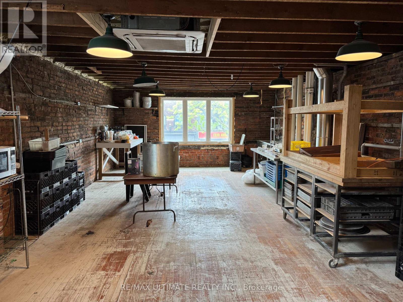 298 James Street N, Hamilton, ON