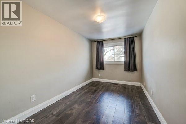 417 Garden Street, Cambridge, ON - Indoor Photo Showing Other Room