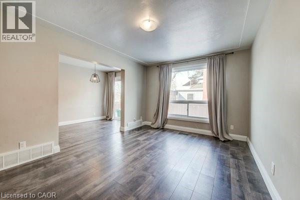 417 Garden Street, Cambridge, ON - Indoor Photo Showing Other Room