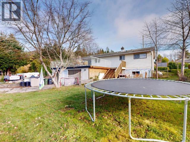 6519 King Ave, Powell River, BC - Outdoor