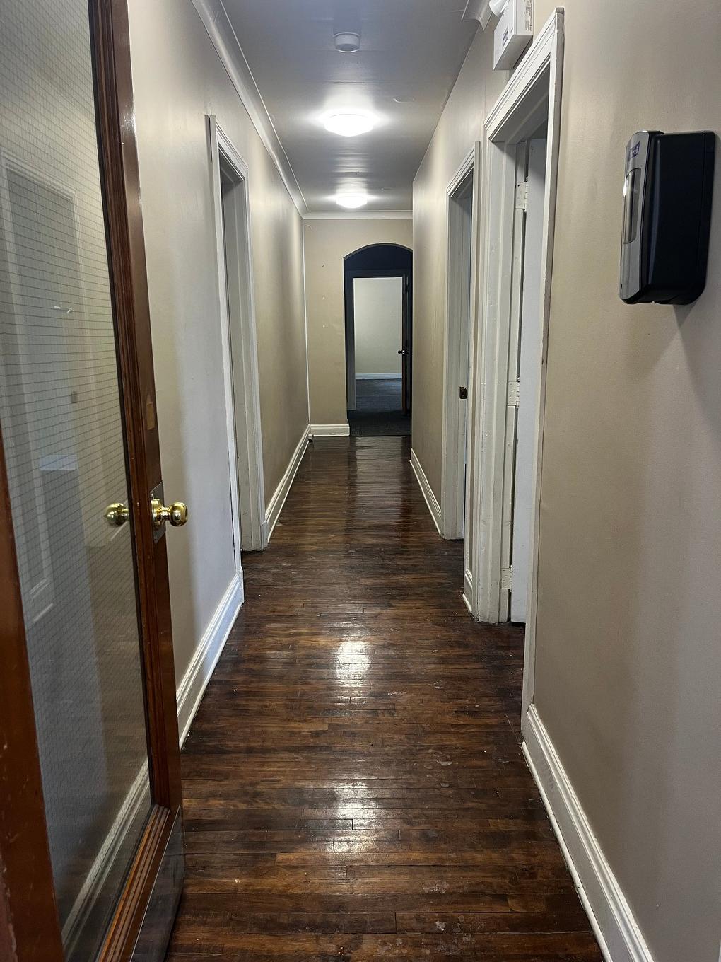 Passageway - 5-15 Rue Ste-Cécile, Salaberry-De-Valleyfield, QC - Indoor Photo Showing Other Room