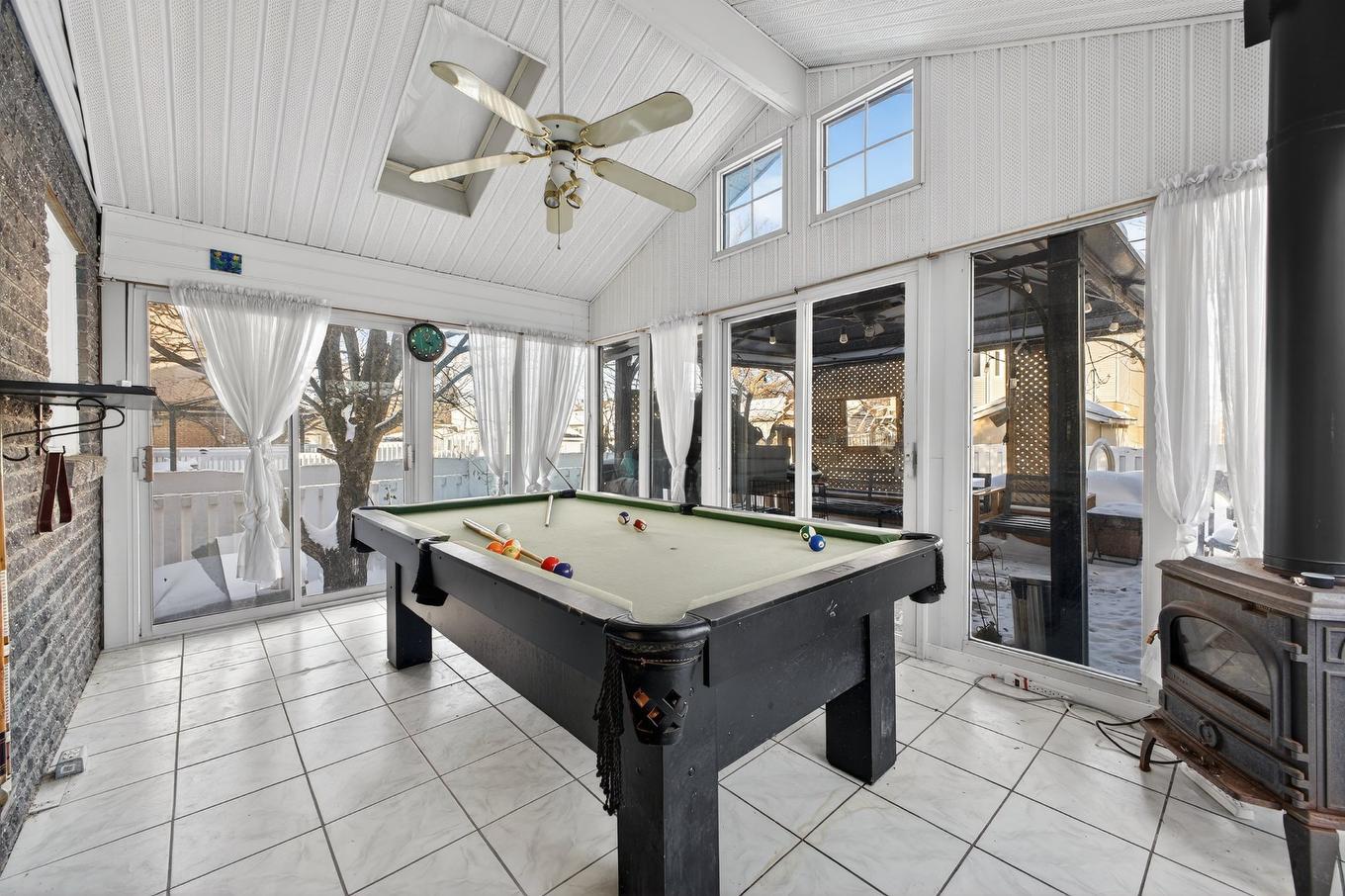 Solarium/Sunroom - 435 Rue Lucien-Milette, Longueuil (Saint-Hubert), QC - Indoor Photo Showing Other Room