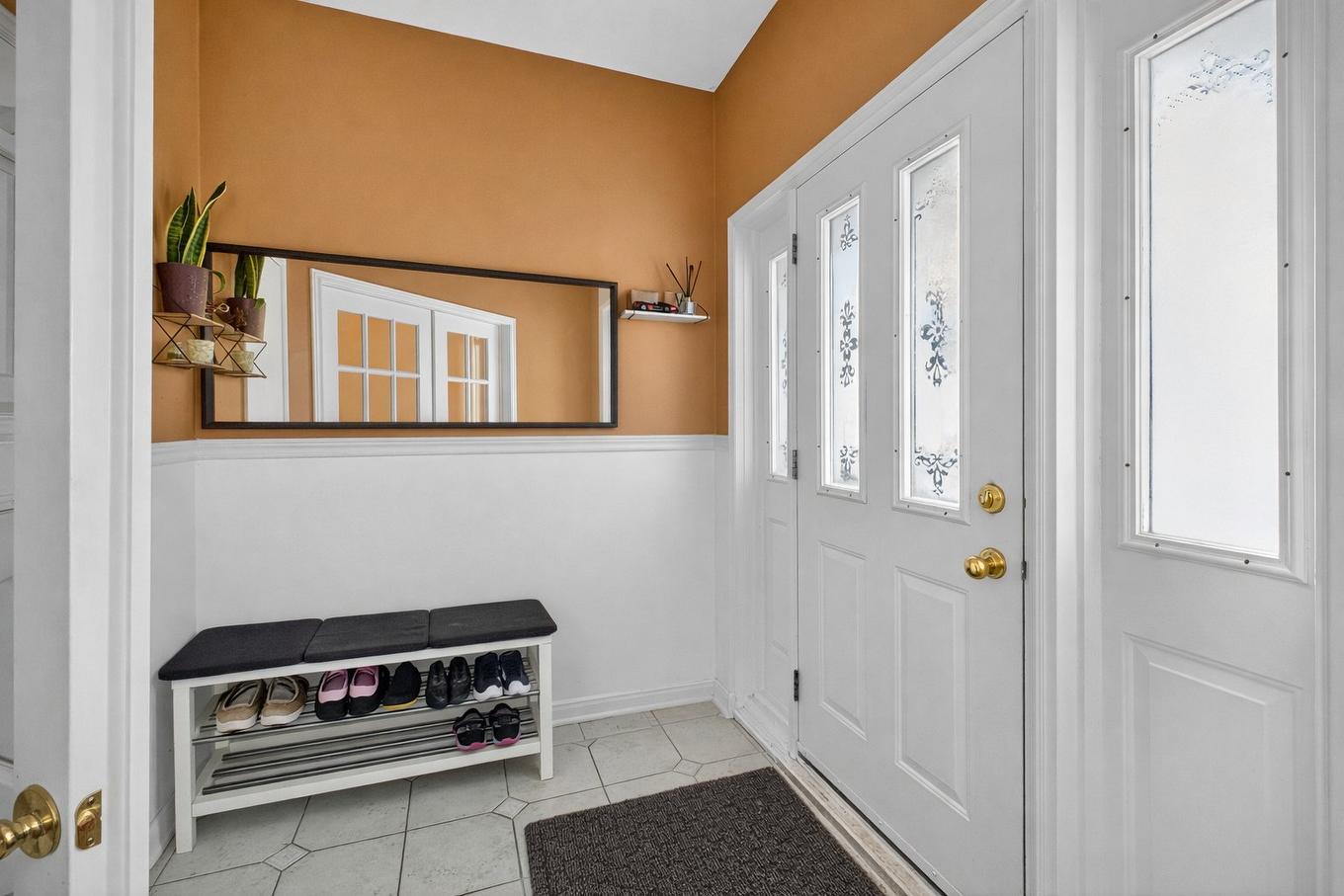 Hall - 435 Rue Lucien-Milette, Longueuil (Saint-Hubert), QC - Indoor Photo Showing Other Room