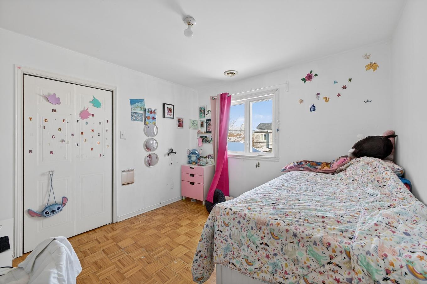 Bedroom - 435 Rue Lucien-Milette, Longueuil (Saint-Hubert), QC - Indoor Photo Showing Bedroom