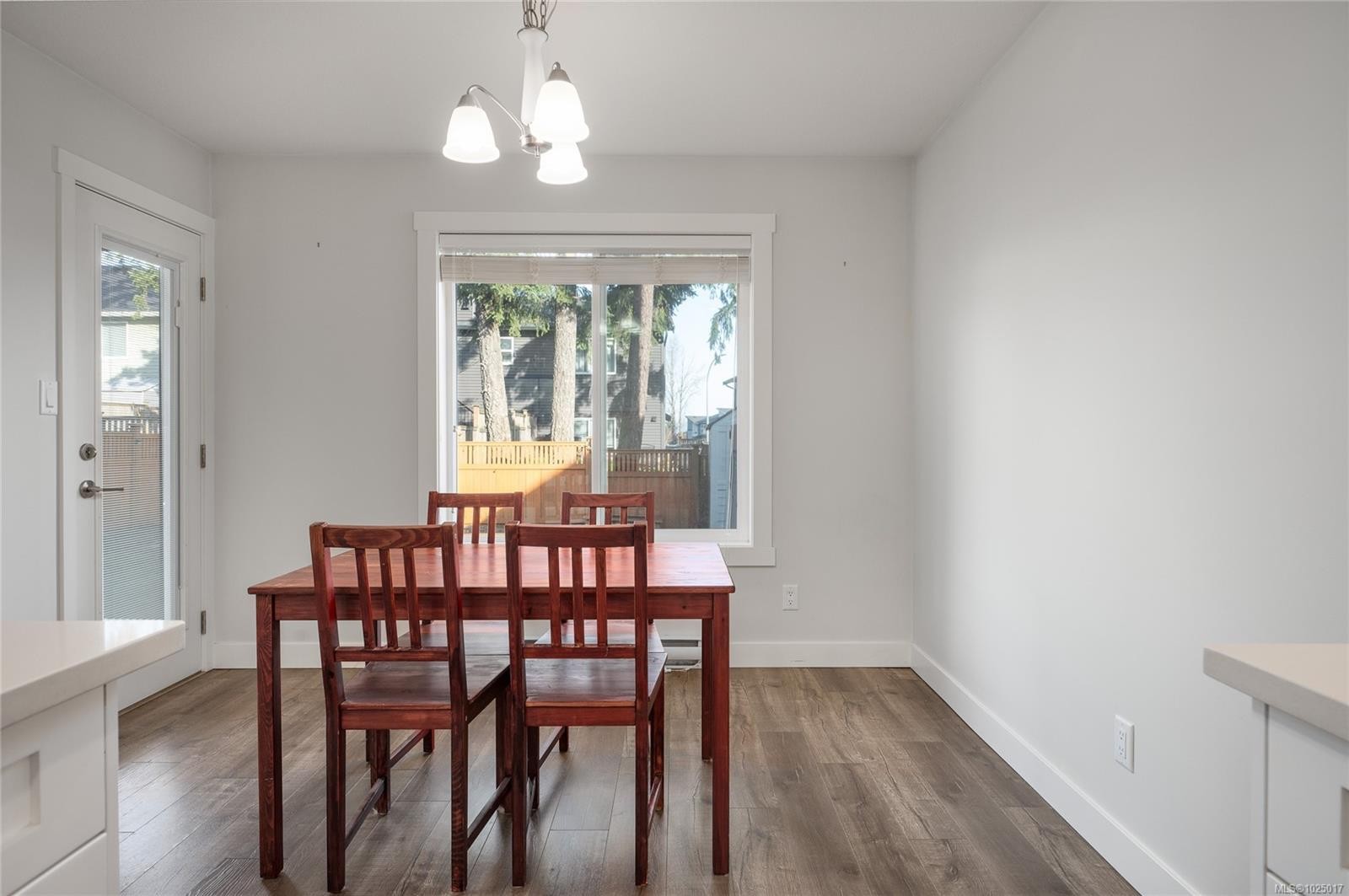 524 Steeves Rd, Nanaimo, BC