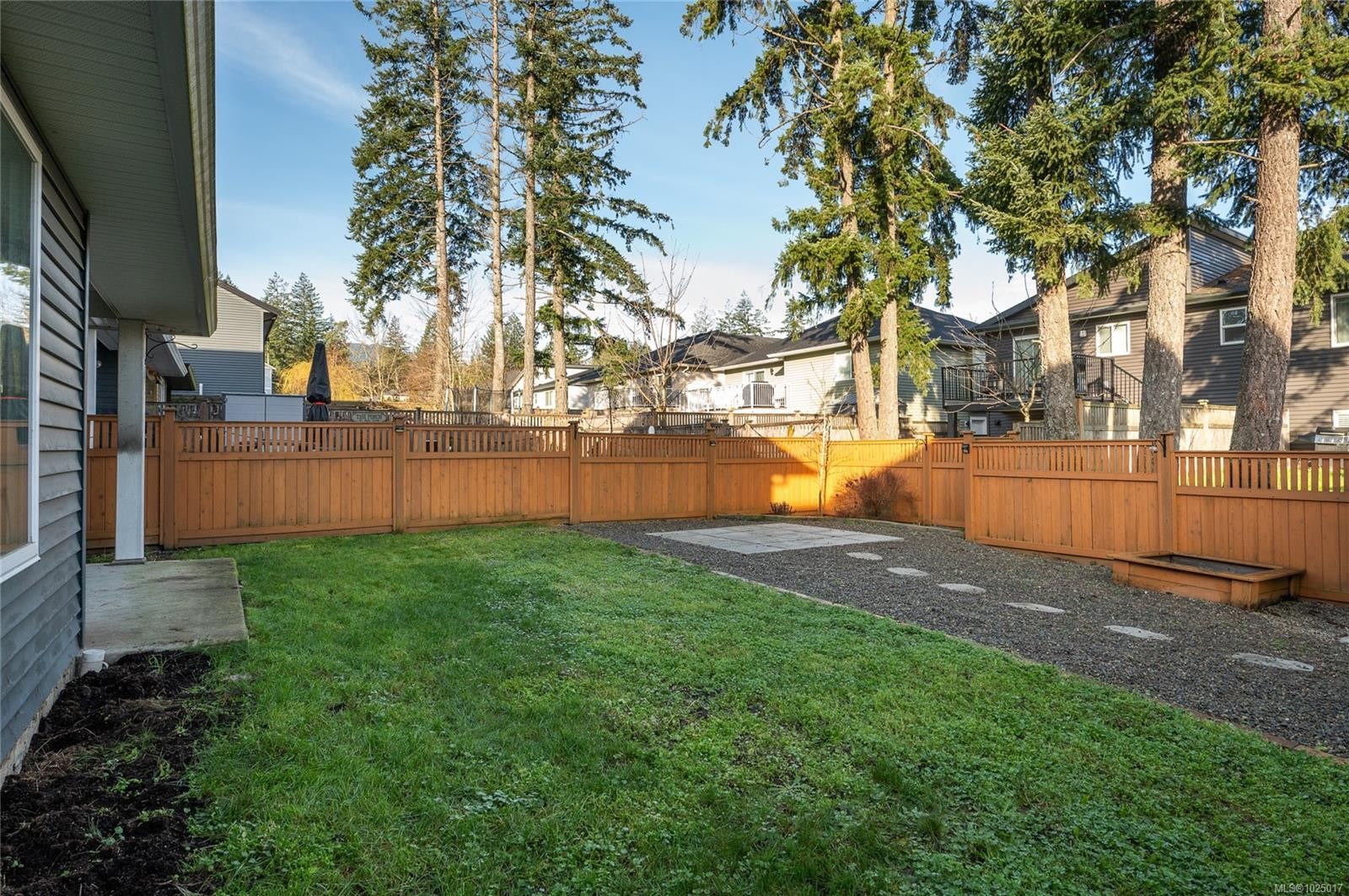 524 Steeves Rd, Nanaimo, BC