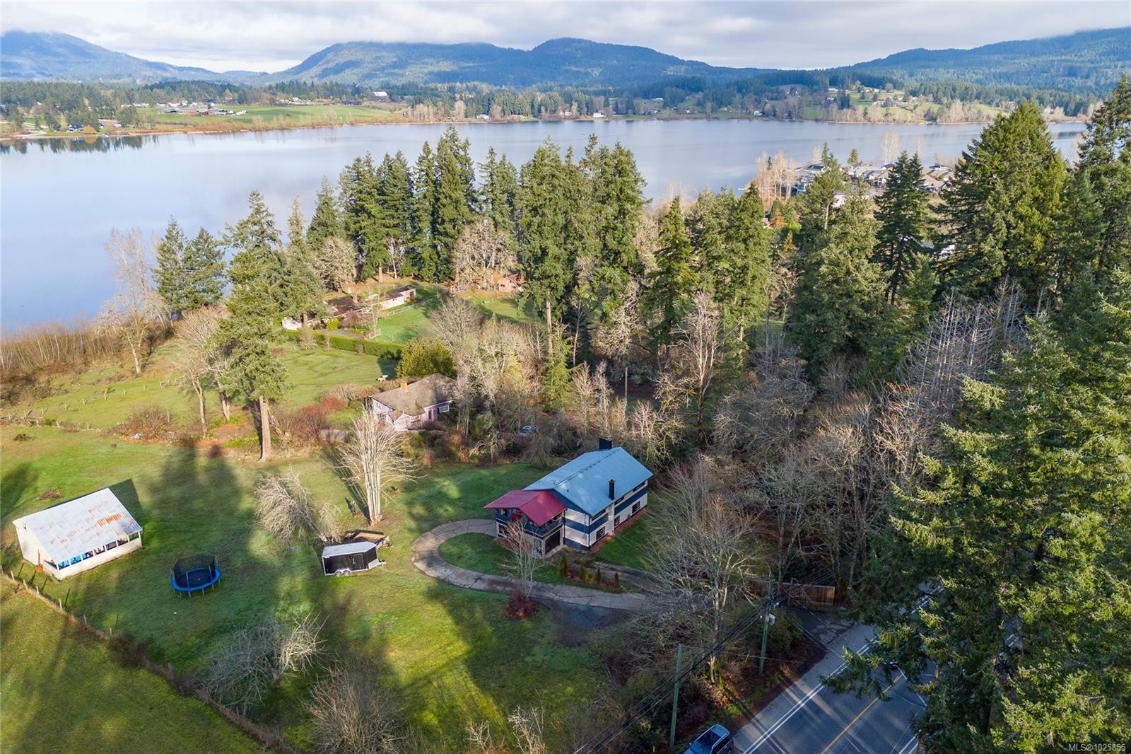 1743 Maple Bay Rd, Duncan, BC