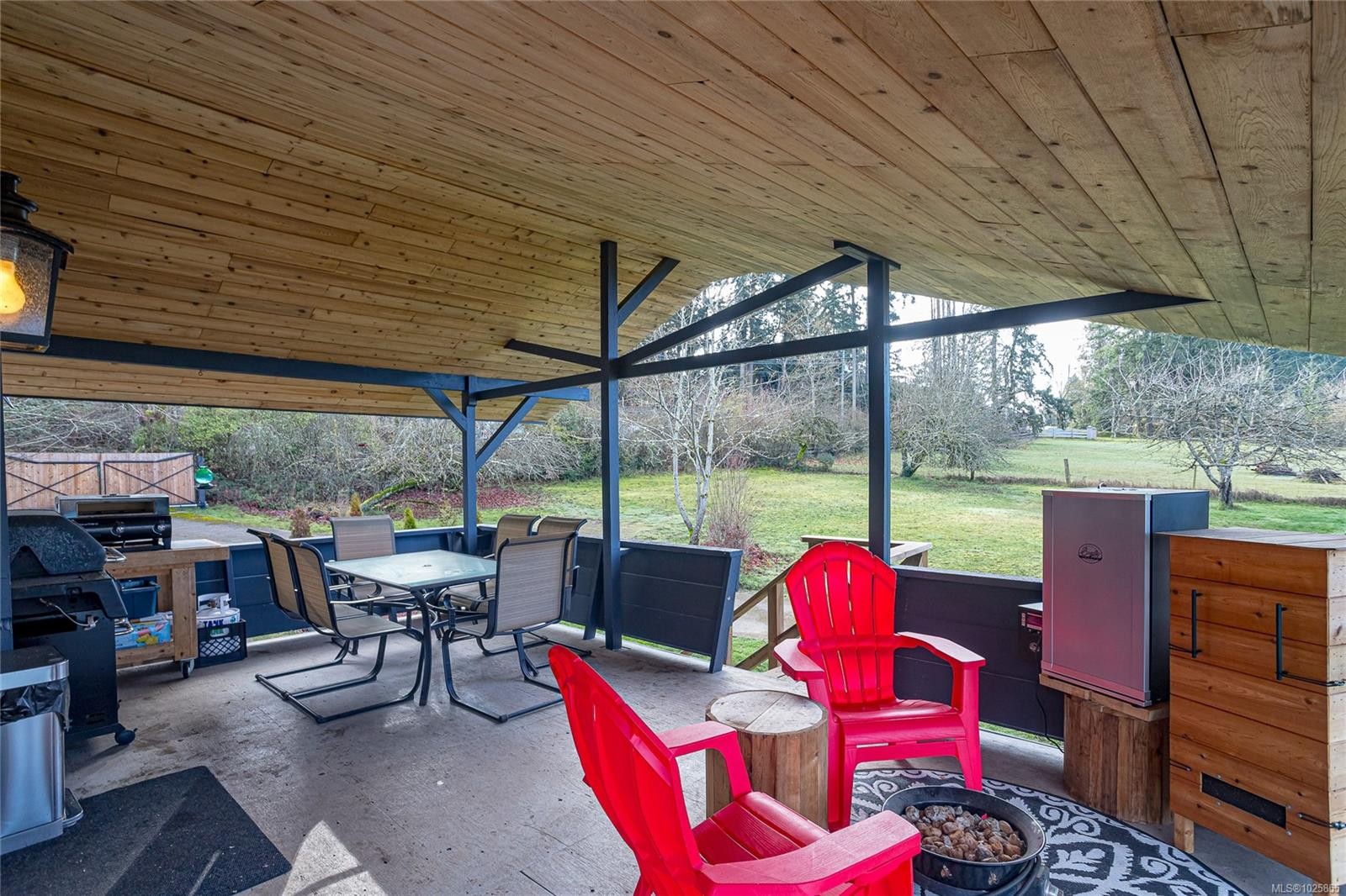 1743 Maple Bay Rd, Duncan, BC