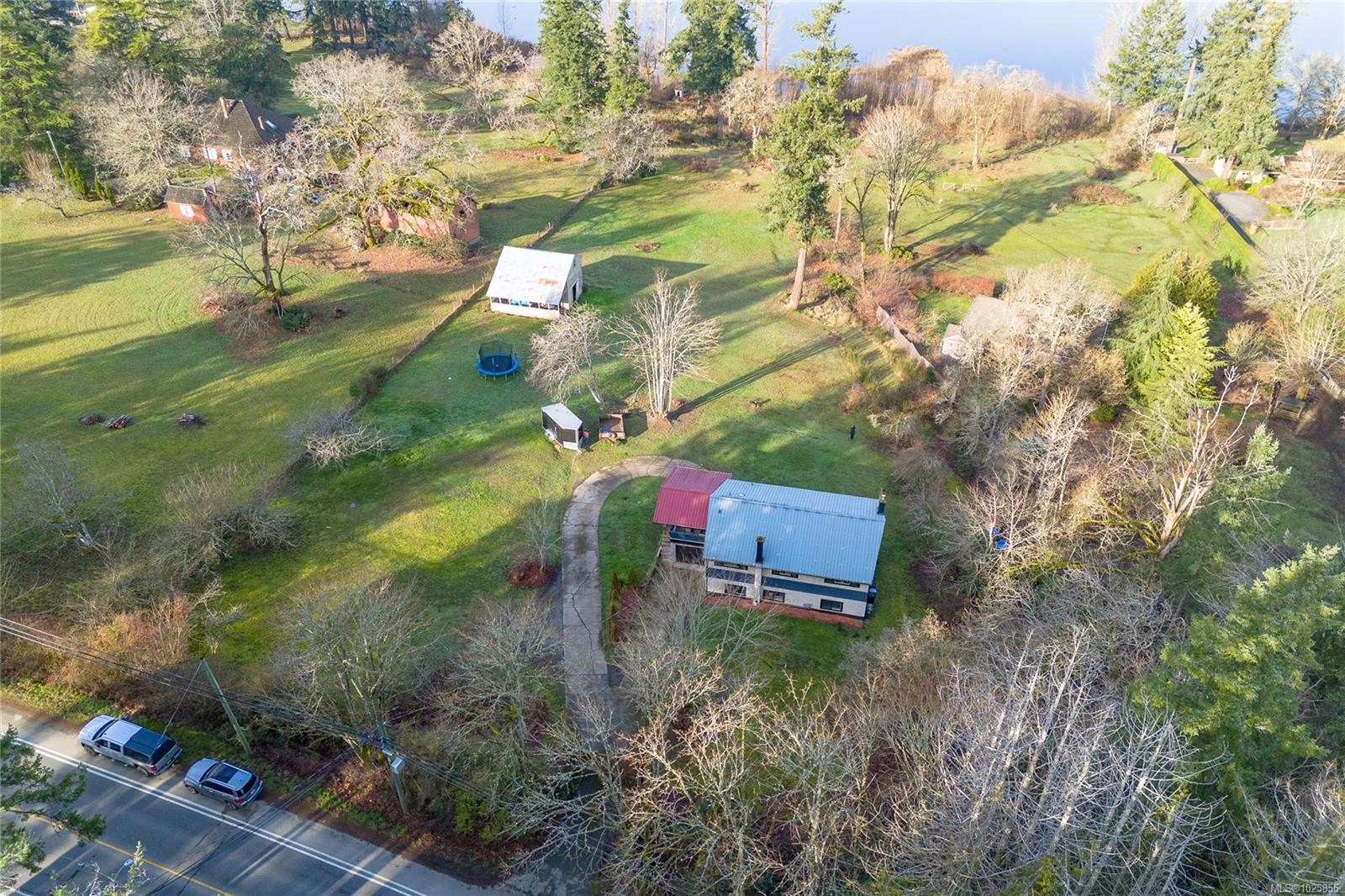 1743 Maple Bay Rd, Duncan, BC