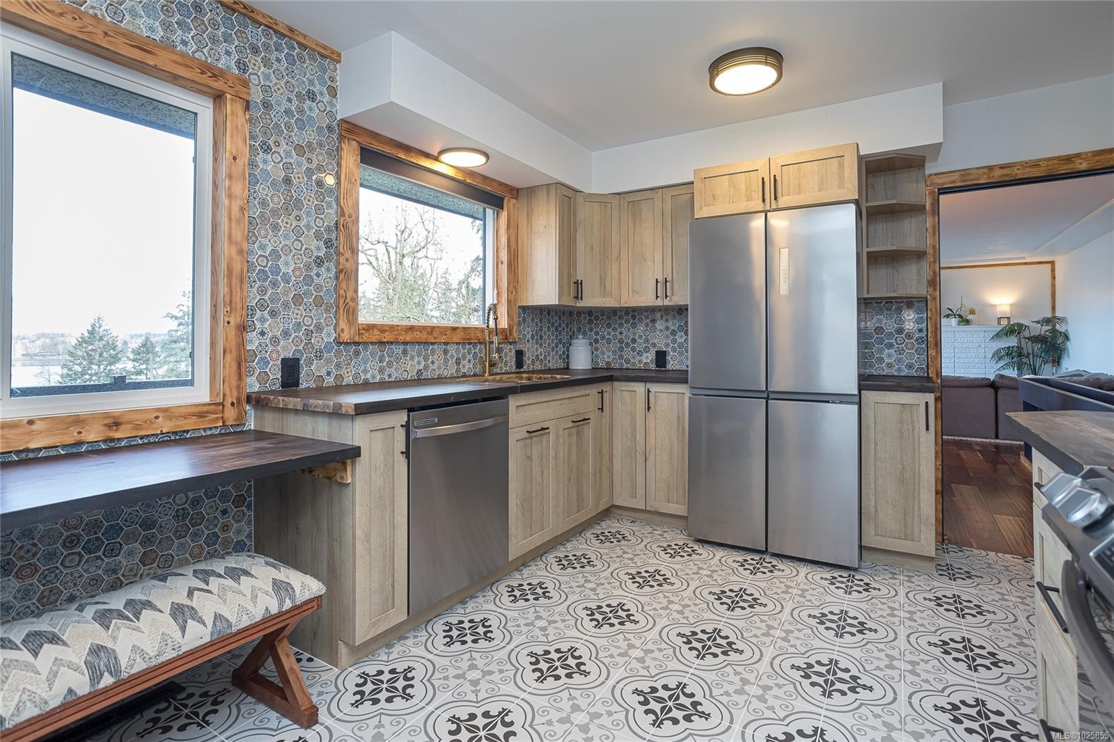 1743 Maple Bay Rd, Duncan, BC