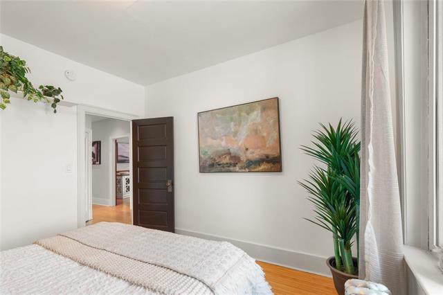 173 Sherburn St, Winnipeg, MB