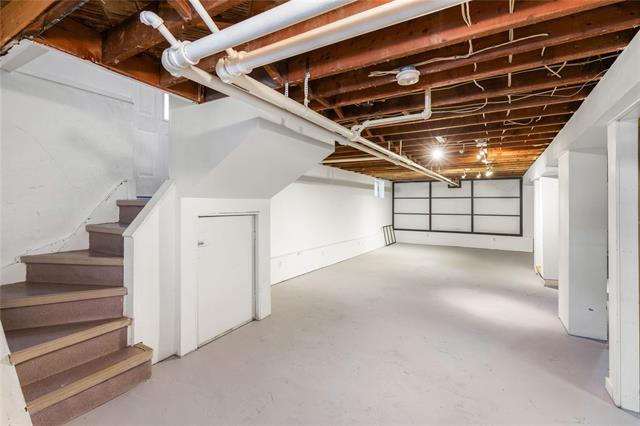 173 Sherburn St, Winnipeg, MB