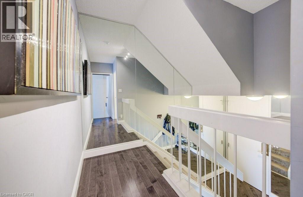 33 Harbour Square Unit# 1017, Toronto, ON - Indoor Photo Showing Other Room