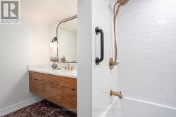 Basement 4-piece bathroom -