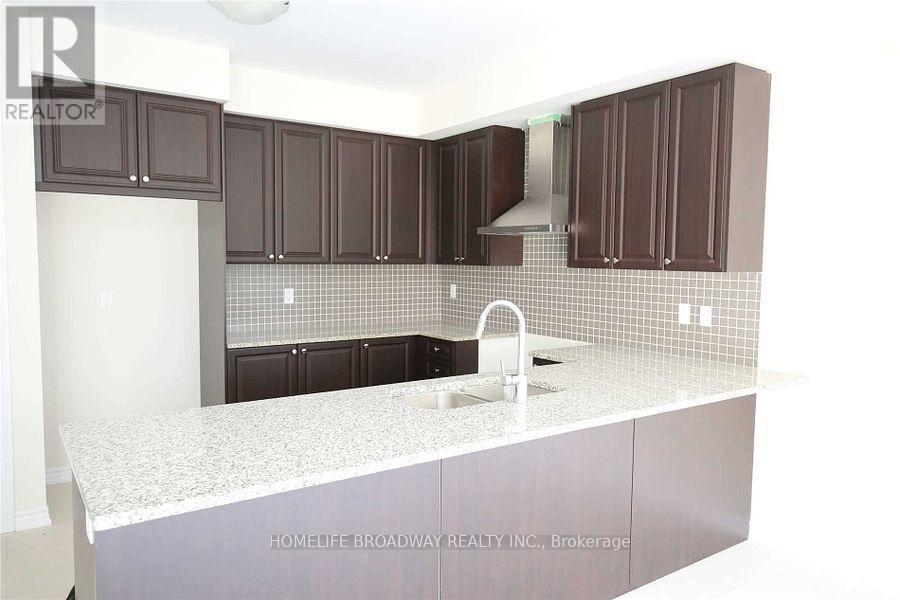 44 Mannar Drive, Markham, ON - Indoor Photo Showing Kitchen