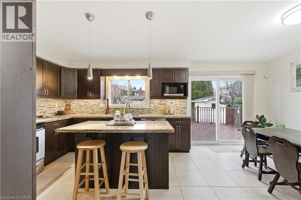 34 Haskins Court, Hamilton, ON - Indoor