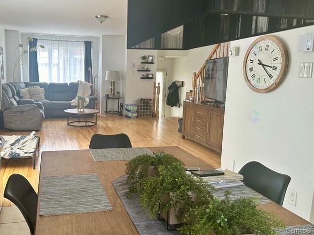 Salle à manger - 8342 Boul. Lévesque E., Laval (Saint-François), QC - Indoor Photo Showing Living Room