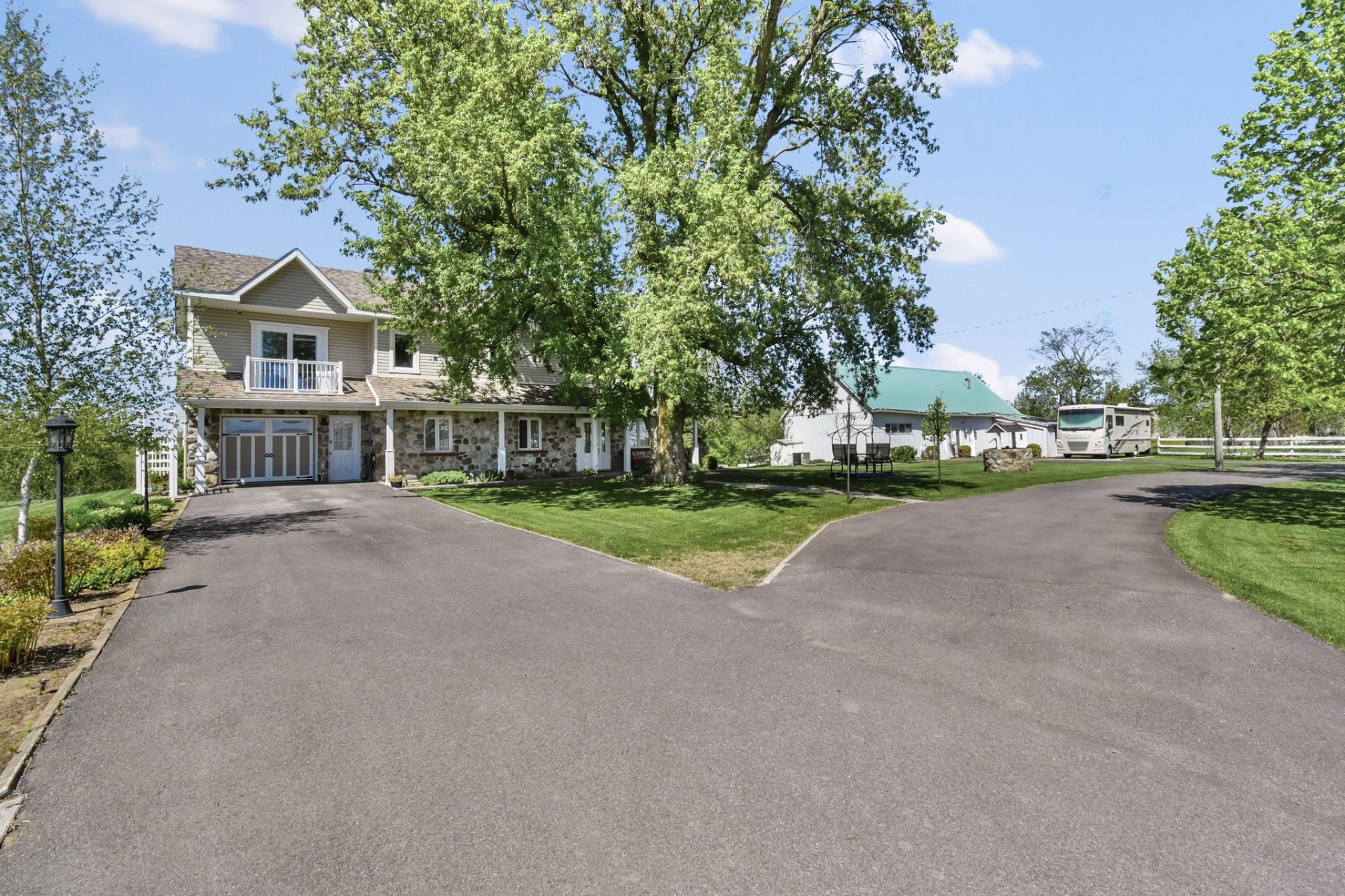 Façade - 537 Rg De La Rivière S., Saint-Lin/Laurentides, QC